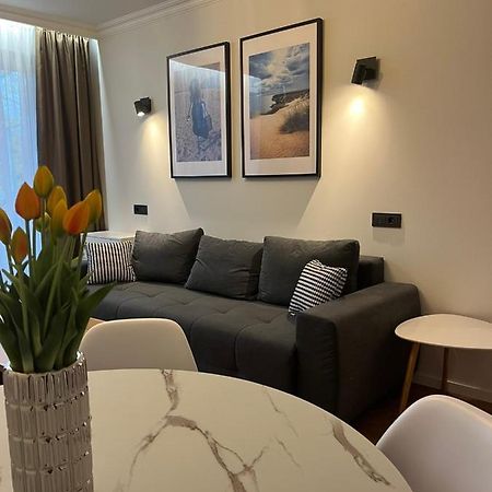 Sun Clock Apartment โชเล ภายนอก รูปภาพ