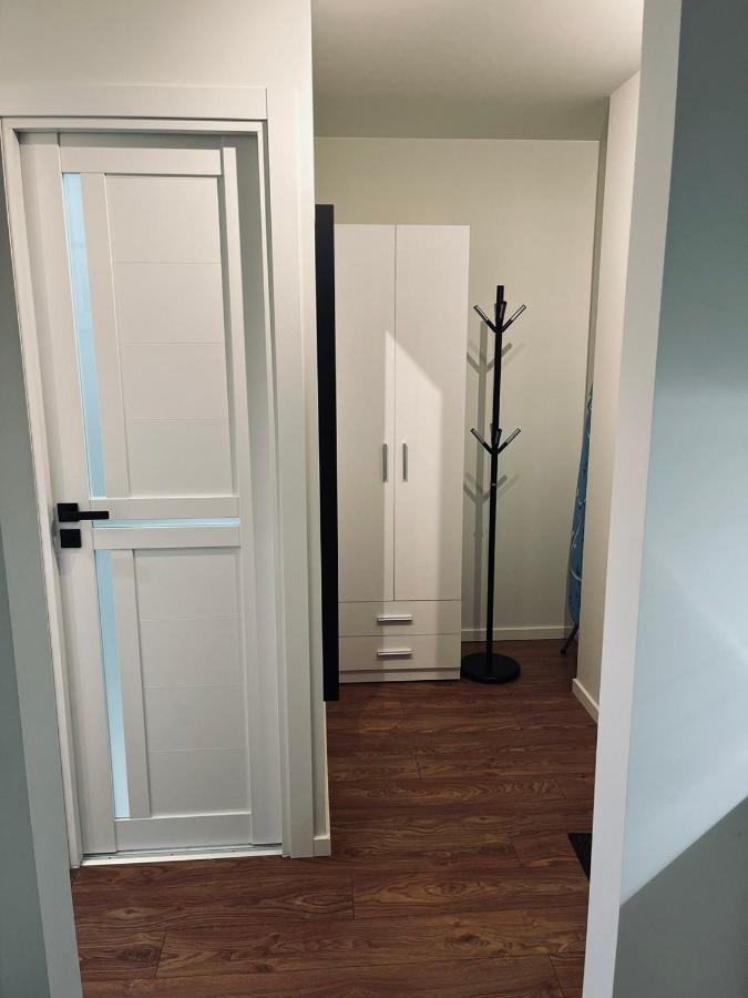 Sun Clock Apartment โชเล ภายนอก รูปภาพ